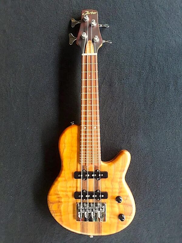 Bajo Mini eléctrico