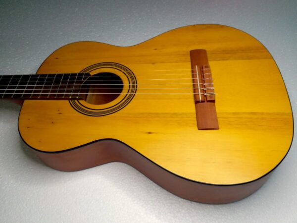 Guitarra acústica cuerda nylon - Imagen 2