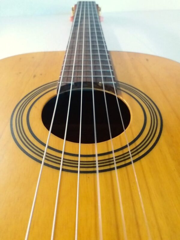 Guitarra acústica cuerda nylon - Imagen 9